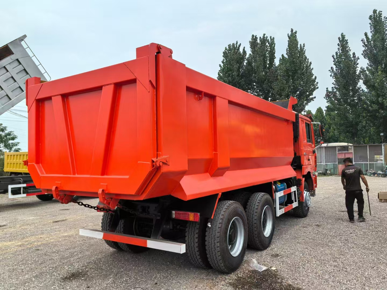 SHACMAN F3000 6X4 CLICK HERE FOR DISCOUNT - Camion benne: photos 4 SHACMAN F3000 6X4 CLICK HERE FOR DISCOUNT - Camion benne: photos 4