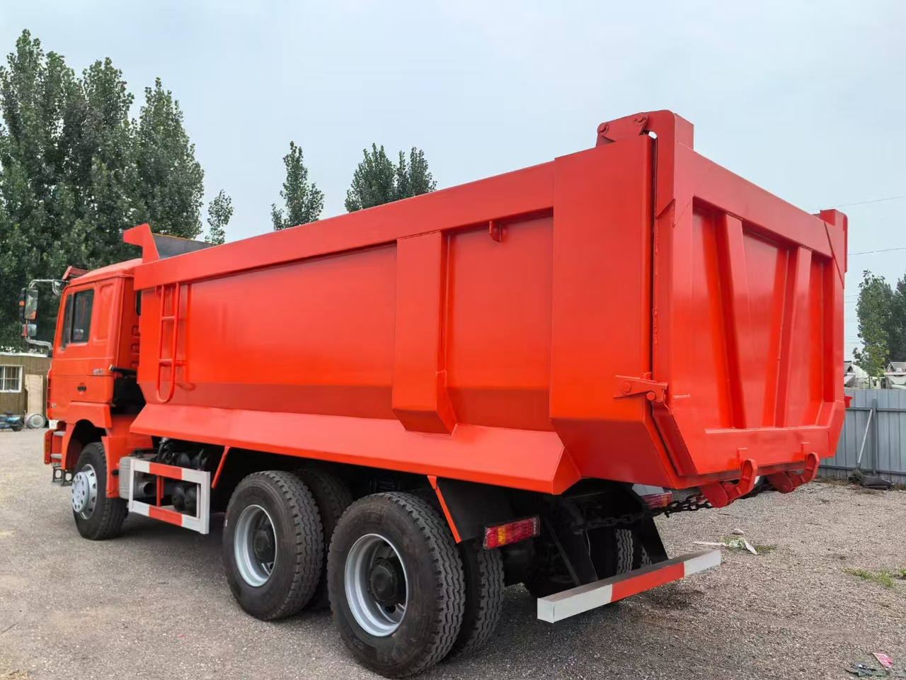 SHACMAN F3000 6X4 CLICK HERE FOR DISCOUNT - Camion benne: photos 3 SHACMAN F3000 6X4 CLICK HERE FOR DISCOUNT - Camion benne: photos 3