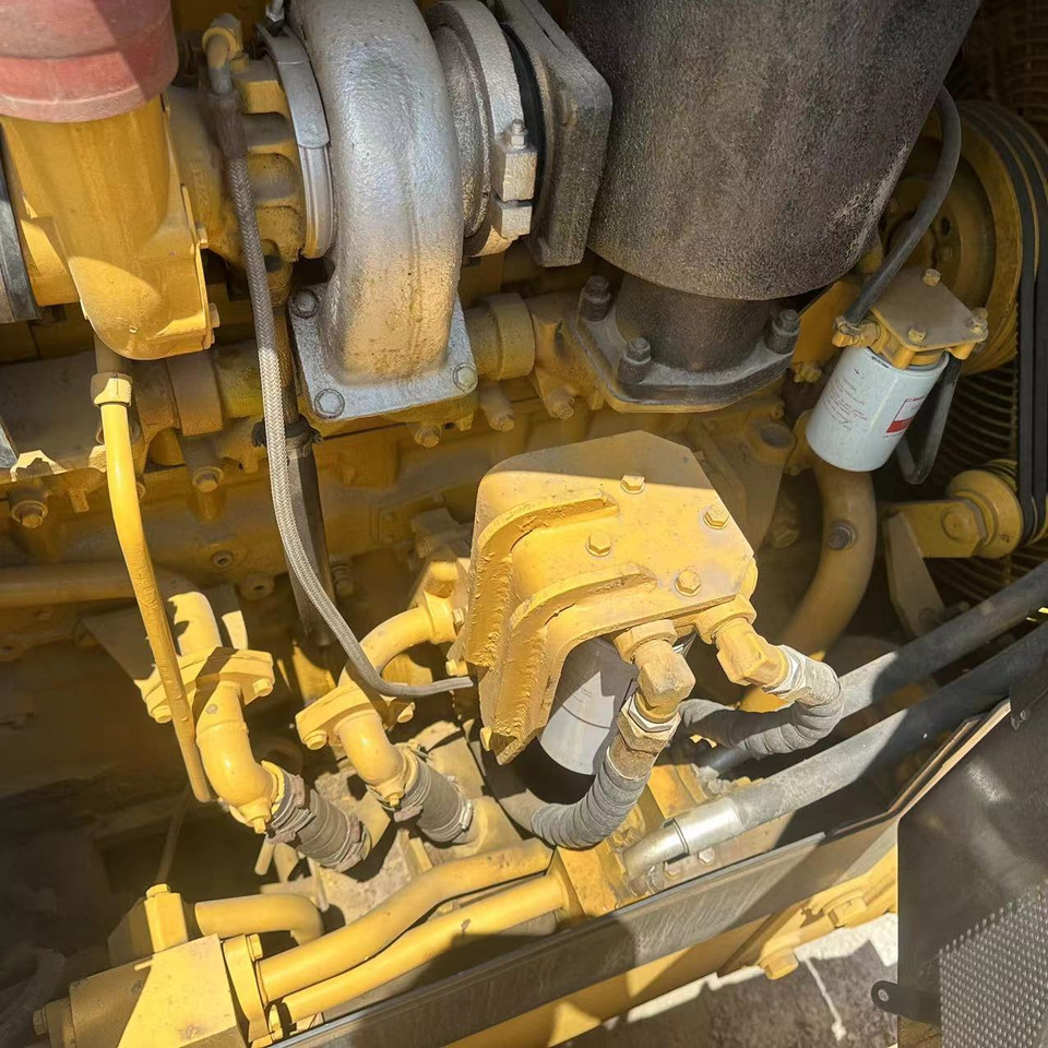 SHANTUI Bulldozer SD 32 Low Hours Good Condition - Bulldozer: photos 2 SHANTUI Bulldozer SD 32 Low Hours Good Condition - Bulldozer: photos 2