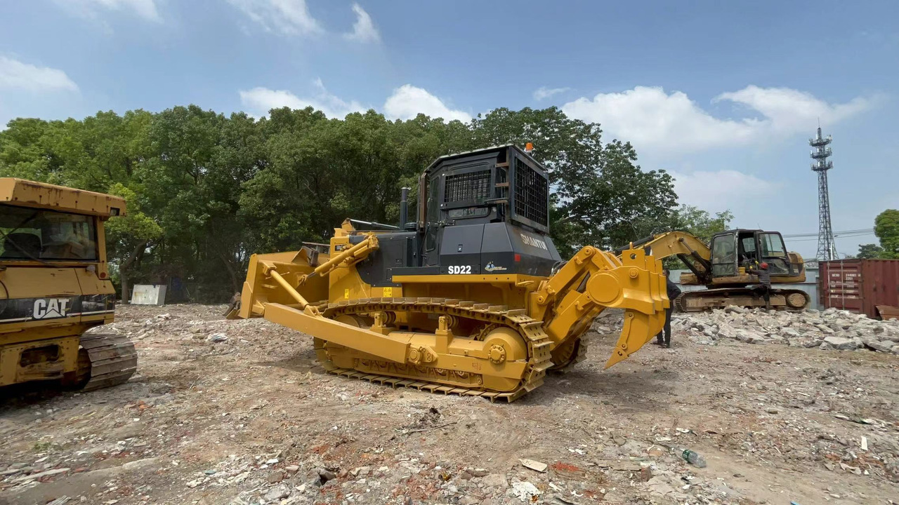 SHANTUI Bulldozer SD22 Low Hours with Claws - Bulldozer: photos 5 SHANTUI Bulldozer SD22 Low Hours with Claws - Bulldozer: photos 5