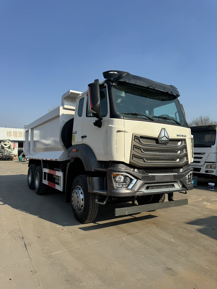 SINOTRUK HOWO NX371 6X4 - Camion benne: photos 1 SINOTRUK HOWO NX371 6X4 - Camion benne: photos 1