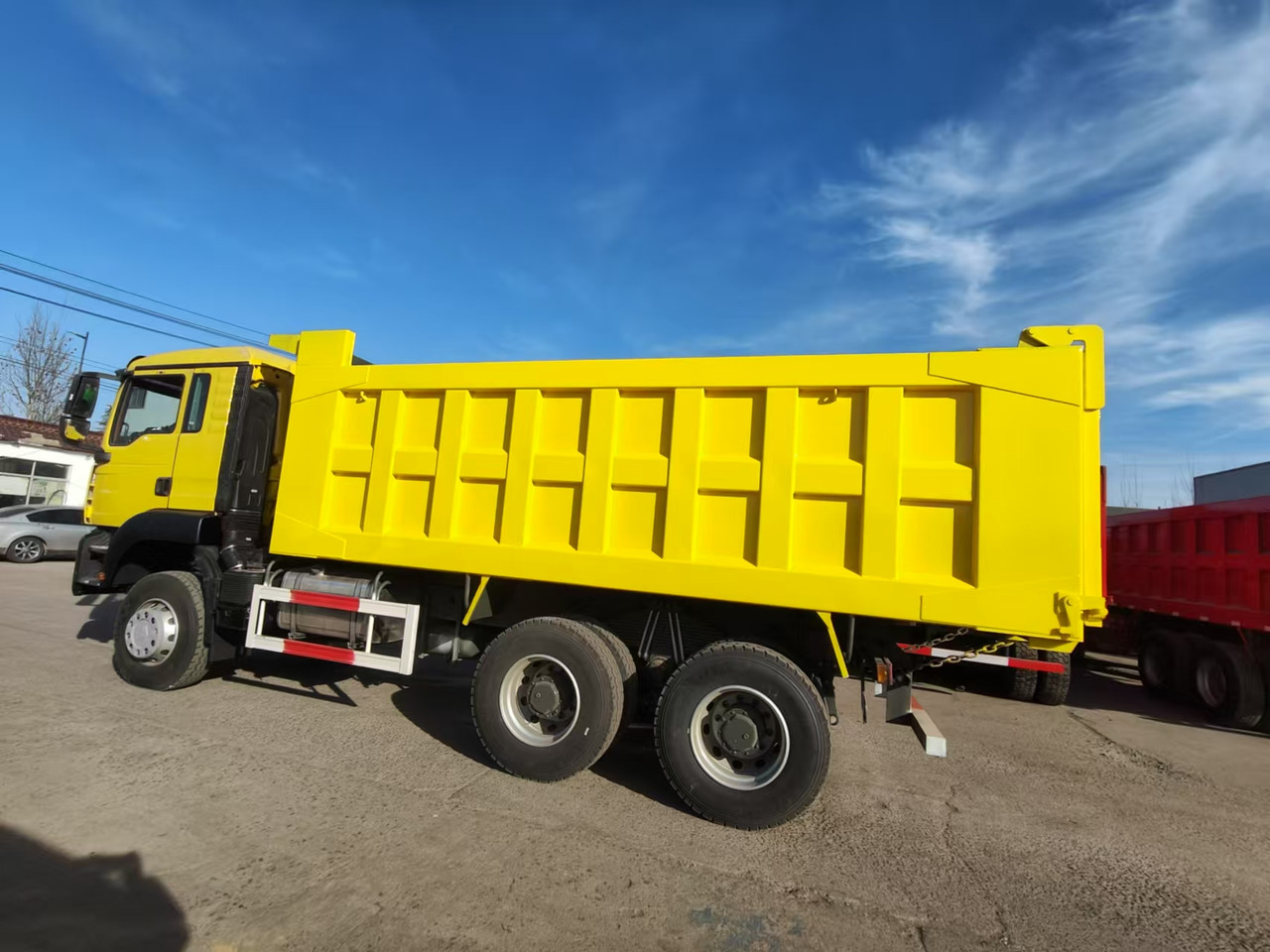 SINOTRUK T5G 6X4 CLICK HERE FOR DISCOUNT - Camion benne: photos 5 SINOTRUK T5G 6X4 CLICK HERE FOR DISCOUNT - Camion benne: photos 5