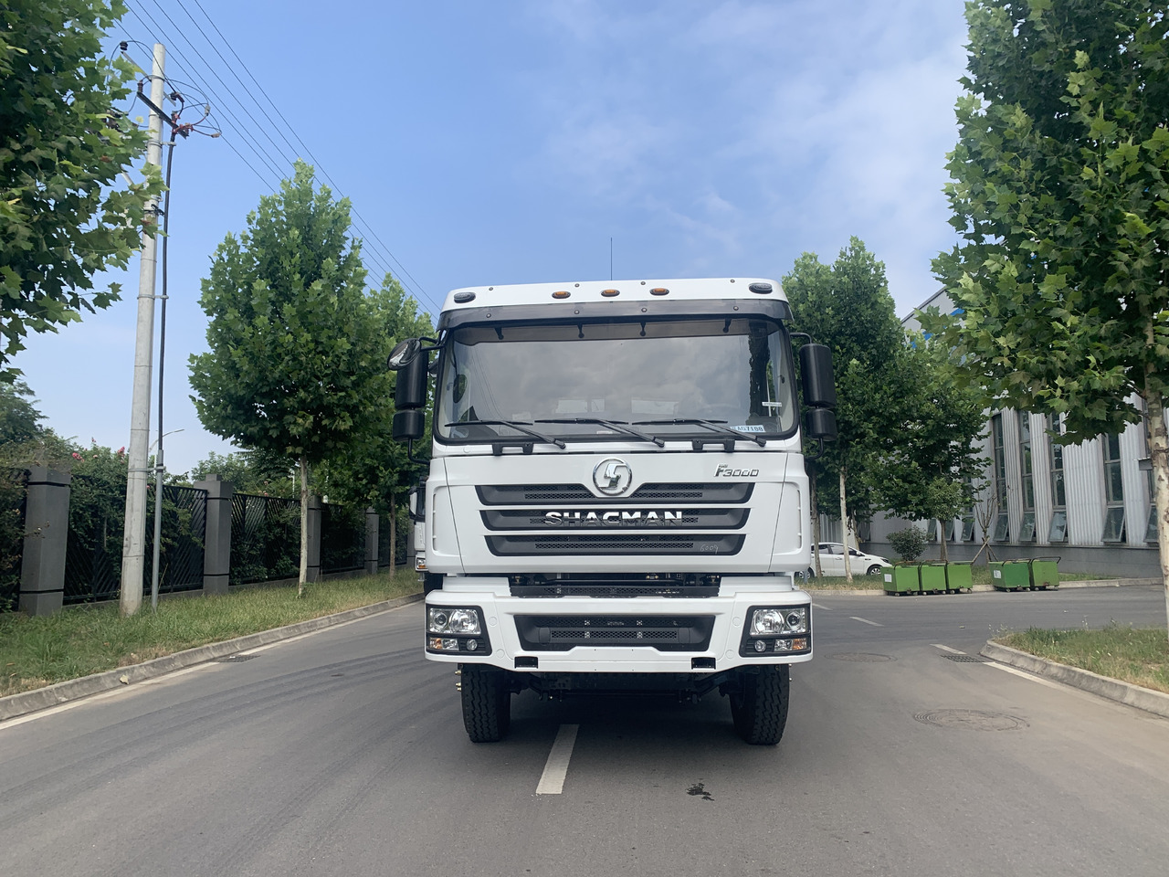 Shacman 6*4 Dump Truck New Brand Click for Discount - Camion benne: photos 4 Shacman 6*4 Dump Truck New Brand Click for Discount - Camion benne: photos 4