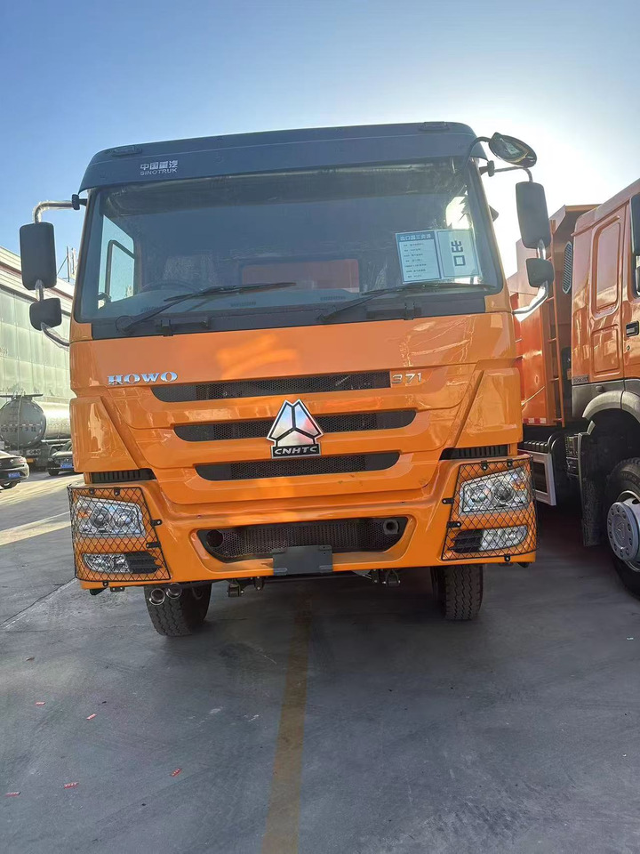 Sinotrack HOWO 6x4 Dump Truck Click for Discount - Camion benne: photos 4 Sinotrack HOWO 6x4 Dump Truck Click for Discount - Camion benne: photos 4