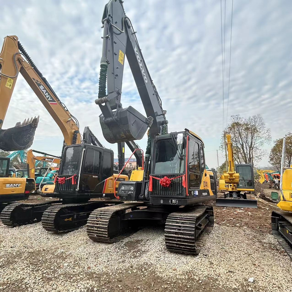 VOLVO Excavator EC140 Click for Discount - Pelle sur chenille: photos 1 VOLVO Excavator EC140 Click for Discount - Pelle sur chenille: photos 1