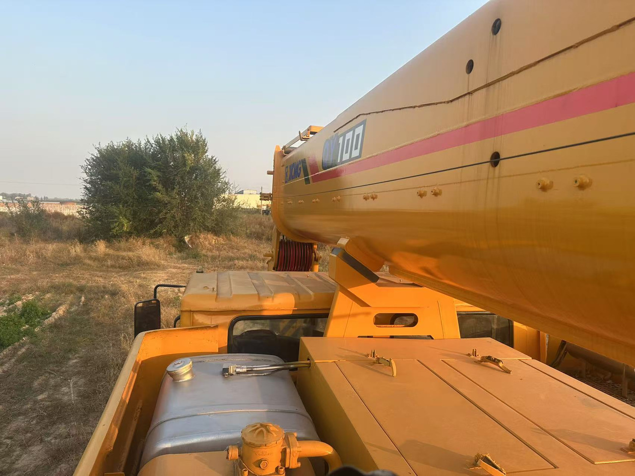 XCMG Crane QY100 - Grue: photos 2 XCMG Crane QY100 - Grue: photos 2