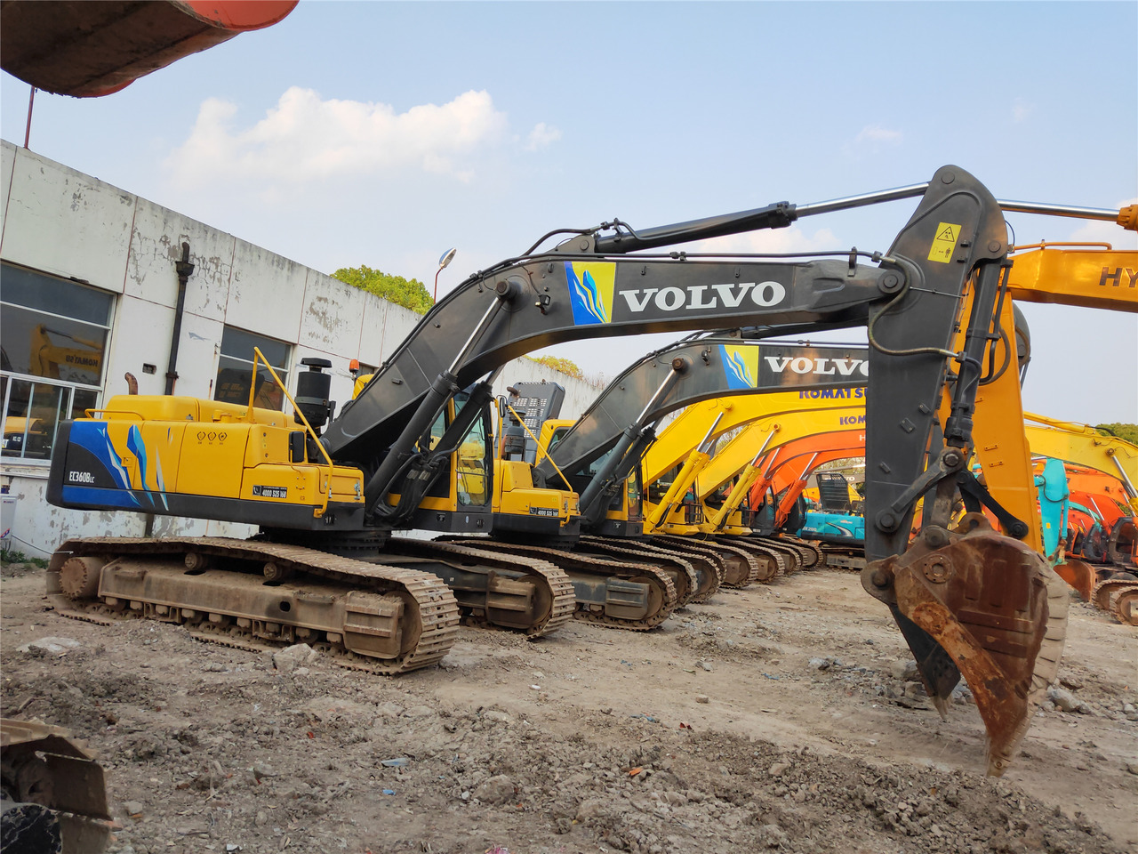 Volvo Excavator EC360B Click Here for Discount - Pelle sur chenille: photos 1 Volvo Excavator EC360B Click Here for Discount - Pelle sur chenille: photos 1