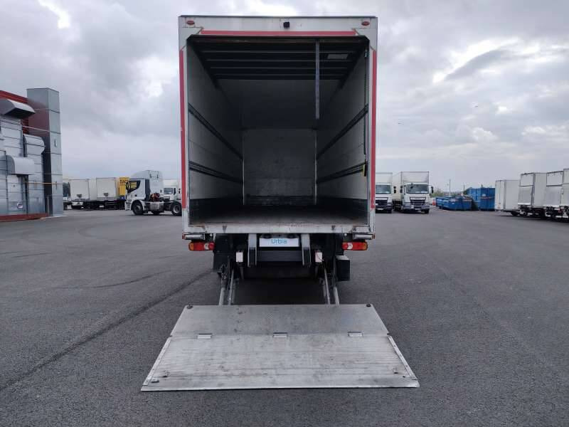 Camion fourgon Camion Porteur 19 TONNES 280 CV HAYON PORTE RELEVANTE: photos 7