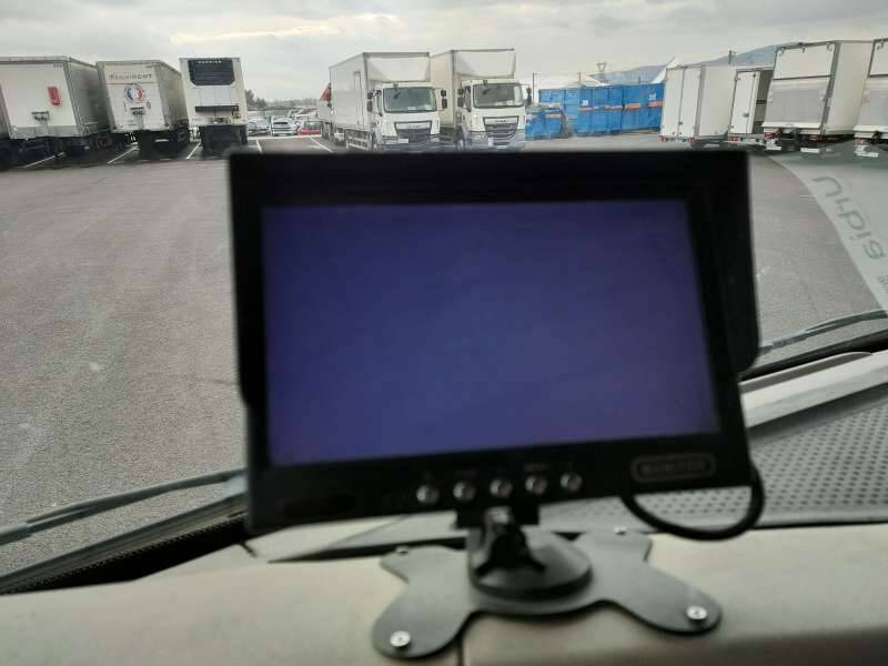 Camion fourgon Camion Porteur 19 TONNES 280 CV HAYON PORTE RELEVANTE: photos 14