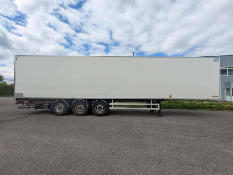 Semi-remorque 3 Essieux 38 TONNES HAYON CAISSE CHEREAU GROUPE CARRIER VECTOR 1950 MT - Semi-remorque frigorifique: photos 4 Semi-remorque 3 Essieux 38 TONNES HAYON CAISSE CHEREAU GROUPE CARRIER VECTOR 1950 MT - Semi-remorque frigorifique: photos 4