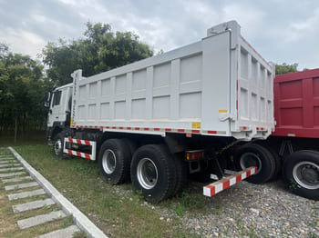 SHACMAN Shacman Tipper Truck F3000 for Sale in Nigeria - Camion benne: photos 2 SHACMAN Shacman Tipper Truck F3000 for Sale in Nigeria - Camion benne: photos 2