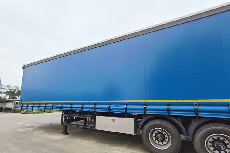 TITAN Curtain Side Trailer for Sale in Tanzania - Semi-remorque rideaux coulissants: photos 5 TITAN Curtain Side Trailer for Sale in Tanzania - Semi-remorque rideaux coulissants: photos 5