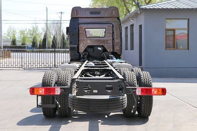 FAWA FAW Truck J6P New Model for Sale in Sierra Leone - Tracteur routier: photos 4 FAWA FAW Truck J6P New Model for Sale in Sierra Leone - Tracteur routier: photos 4