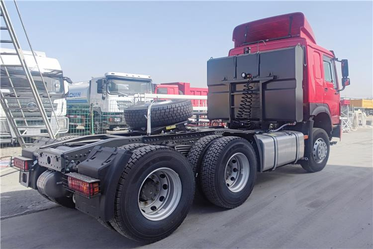 Sinotruk Howo 380hp 6x4 truck tractor for sale in Congo - Tracteur routier: photos 2 Sinotruk Howo 380hp 6x4 truck tractor for sale in Congo - Tracteur routier: photos 2
