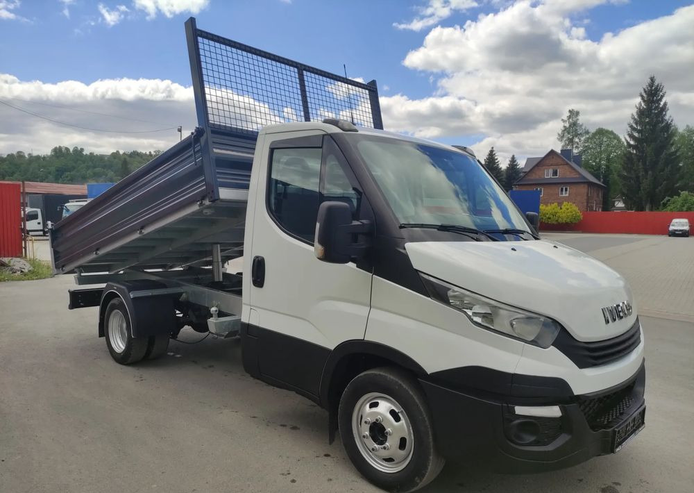 Iveco Daily 35c14 kipper wywrot wywrotka nowy rozrząd obsługa silnika - Utilitaire benne: photos 2 Iveco Daily 35c14 kipper wywrot wywrotka nowy rozrząd obsługa silnika - Utilitaire benne: photos 2