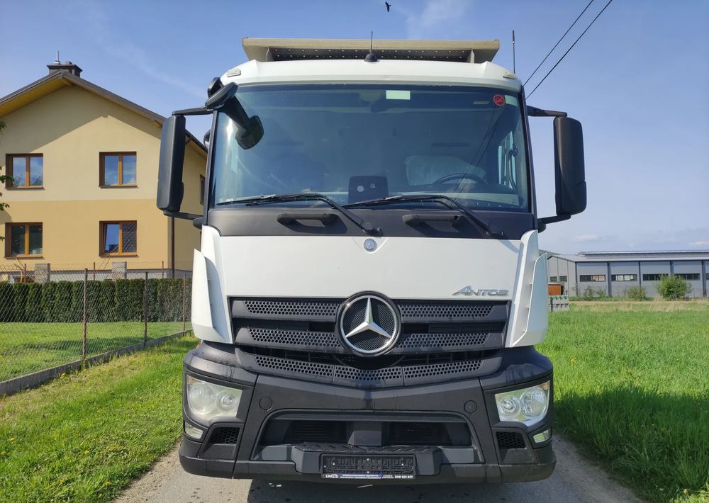 Mercedes-Benz ANTOS 1827 ramo do zabudowy blokada - Châssis cabine: photos 3 Mercedes-Benz ANTOS 1827 ramo do zabudowy blokada - Châssis cabine: photos 3