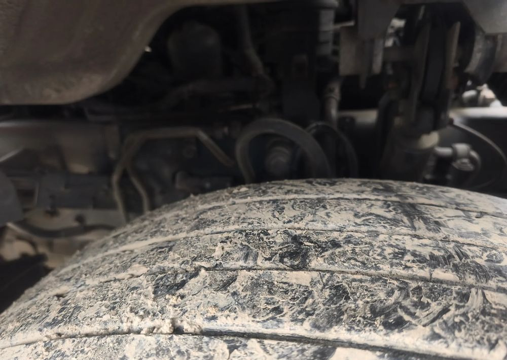 Renault Gama D 18.280 rama do zabudowy poduszka - Châssis cabine: photos 4 Renault Gama D 18.280 rama do zabudowy poduszka - Châssis cabine: photos 4