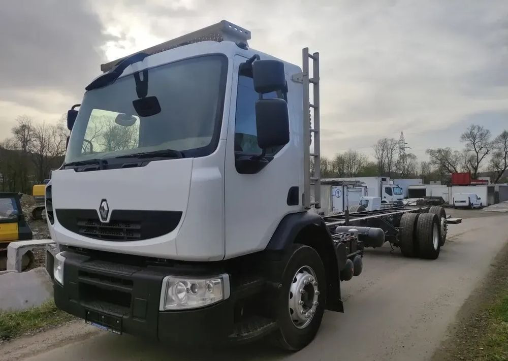 Renault Premium 26.380 Dxi 6x2 rama do zabudowy - Châssis cabine: photos 2 Renault Premium 26.380 Dxi 6x2 rama do zabudowy - Châssis cabine: photos 2