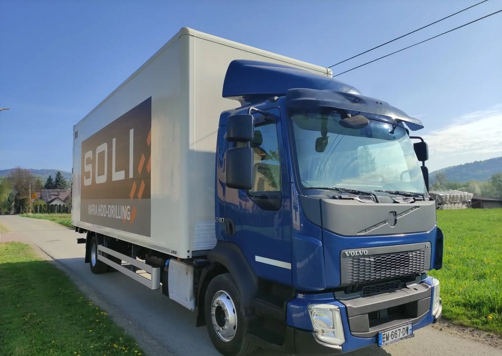 Volvo FL 12.240 klima blokada kontener 18 pal kurierka - Camion fourgon: photos 2 Volvo FL 12.240 klima blokada kontener 18 pal kurierka - Camion fourgon: photos 2