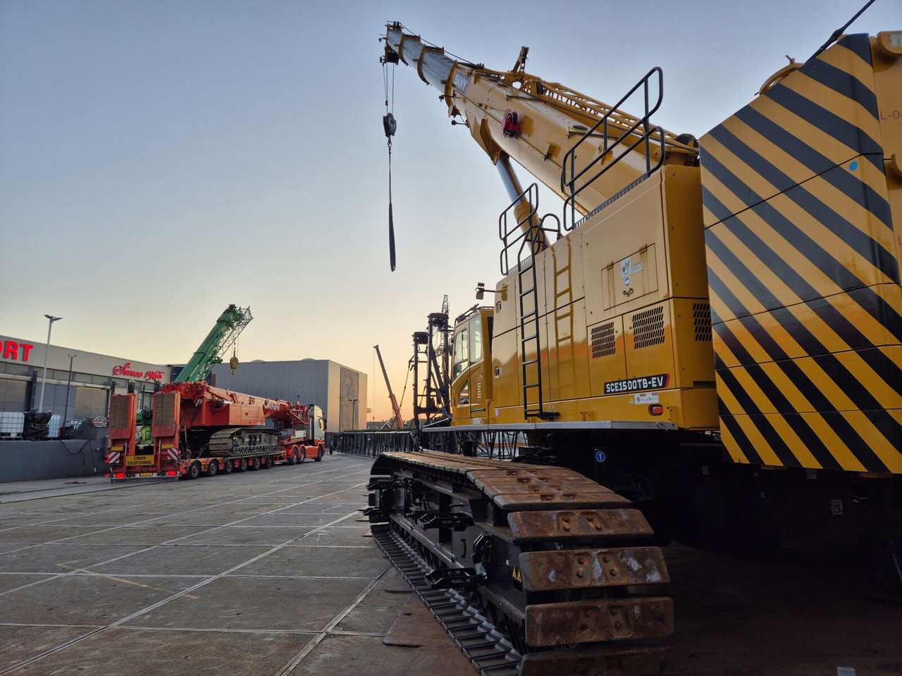 Sany SANY SCE 1500TB-EV - Grue sur chenilles: photos 2 Sany SANY SCE 1500TB-EV - Grue sur chenilles: photos 2