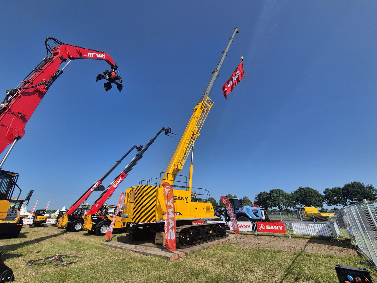 Sany SANY STB500T5-EV - Grue sur chenilles: photos 3 Sany SANY STB500T5-EV - Grue sur chenilles: photos 3