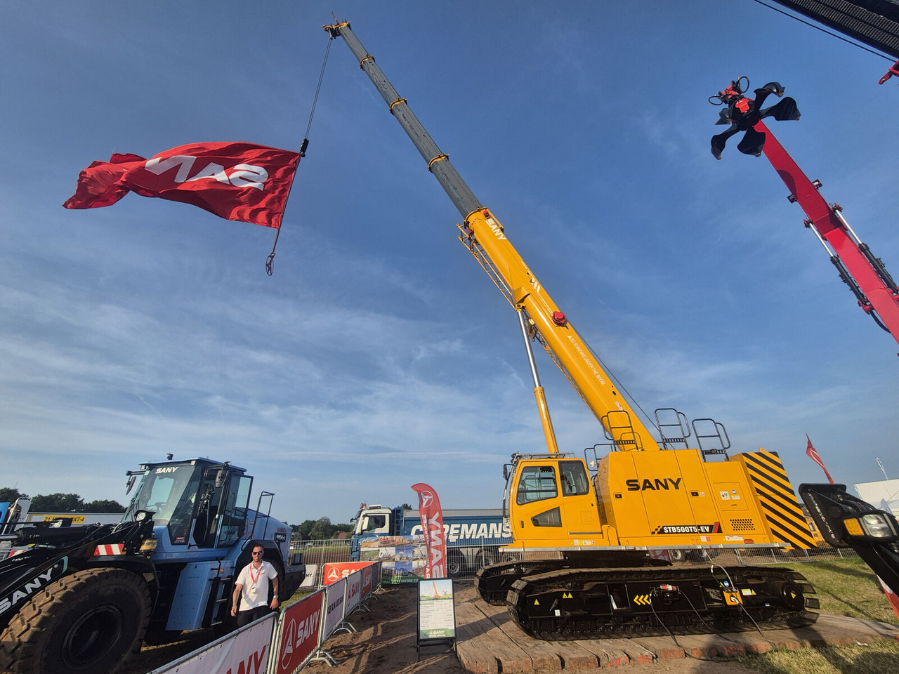 Sany SANY STB500T5-EV - Grue sur chenilles: photos 4 Sany SANY STB500T5-EV - Grue sur chenilles: photos 4