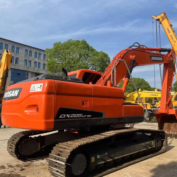 2023 Doosan DH225-9 - Pelle sur chenille: photos 1 2023 Doosan DH225-9 - Pelle sur chenille: photos 1