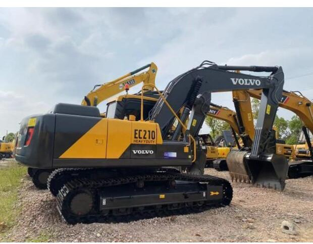 2023 Volvo EC210 - Pelle sur chenille: photos 1 2023 Volvo EC210 - Pelle sur chenille: photos 1