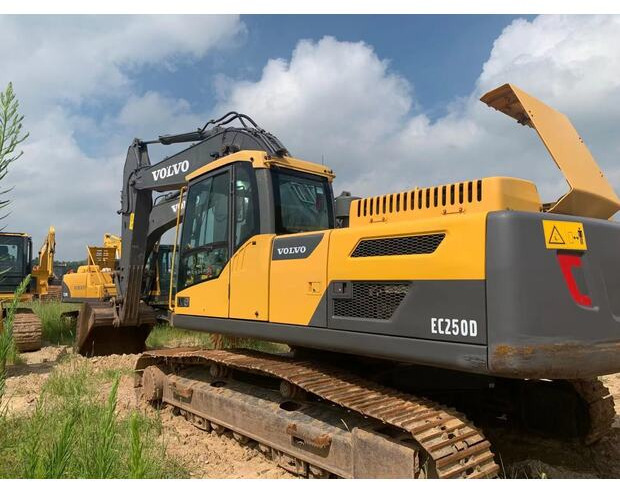 2023 Volvo EC250 - Pelle sur chenille: photos 1 2023 Volvo EC250 - Pelle sur chenille: photos 1