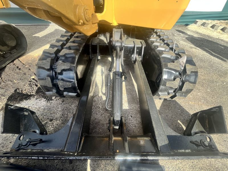 CATERPILLAR 301.C - Mini pelle: photos 5 CATERPILLAR 301.C - Mini pelle: photos 5