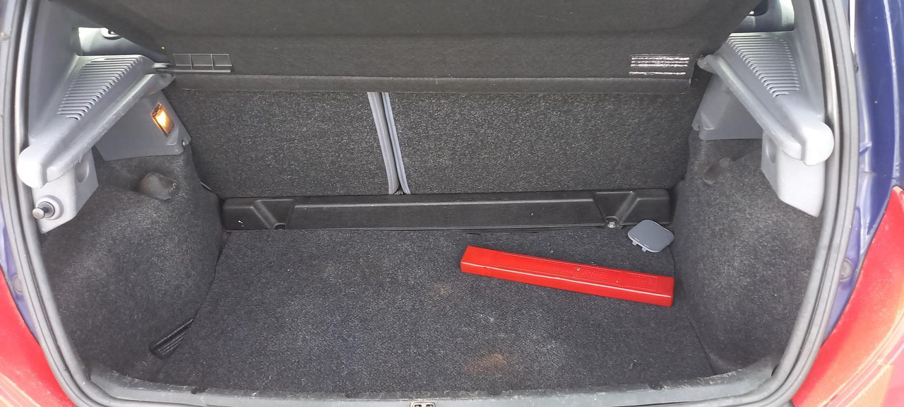 CLIO SANS CONTROLE TECHNIQUE - Voiture: photos 2 CLIO SANS CONTROLE TECHNIQUE - Voiture: photos 2