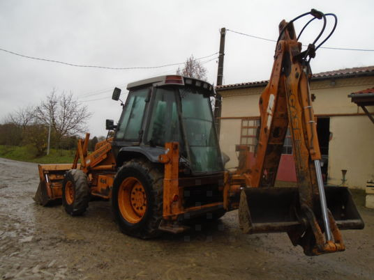 Case 580 super LE - Tractopelle: photos 2 Case 580 super LE - Tractopelle: photos 2