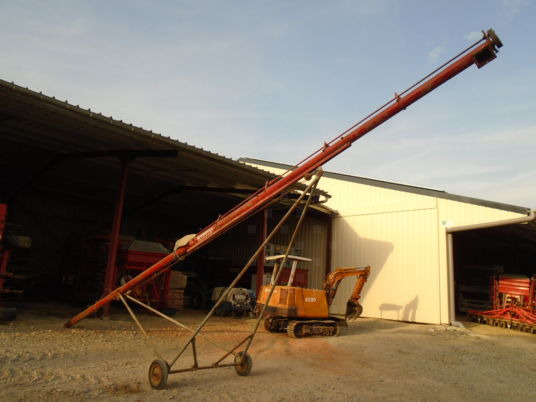 Vis sur chariot - Équipement de traitement post-récolte: photos 3 Vis sur chariot - Équipement de traitement post-récolte: photos 3