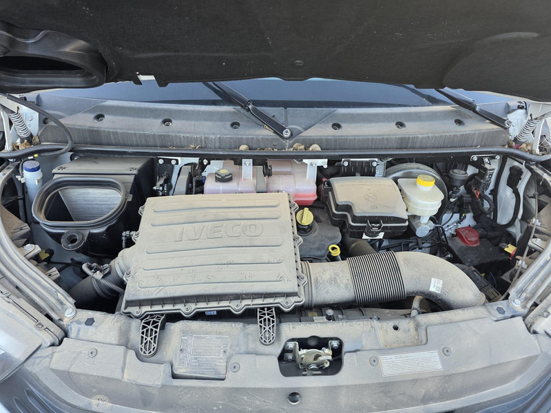 Iveco Daily 35S14 - Châssis cabine: photos 5 Iveco Daily 35S14 - Châssis cabine: photos 5