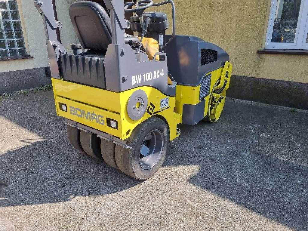 Bomag BW 100 AC-4 - Compacteur mixte: photos 3 Bomag BW 100 AC-4 - Compacteur mixte: photos 3