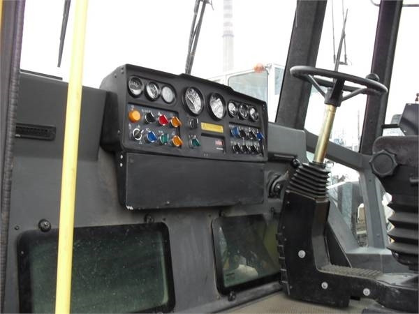 Dynapac CC 422 - Compacteur mixte: photos 1 Dynapac CC 422 - Compacteur mixte: photos 1