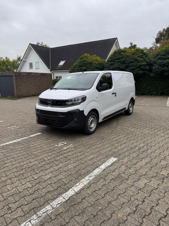 Opel Vivaro L2H1 120 PS - Fourgon utilitaire: photos 1 Opel Vivaro L2H1 120 PS - Fourgon utilitaire: photos 1