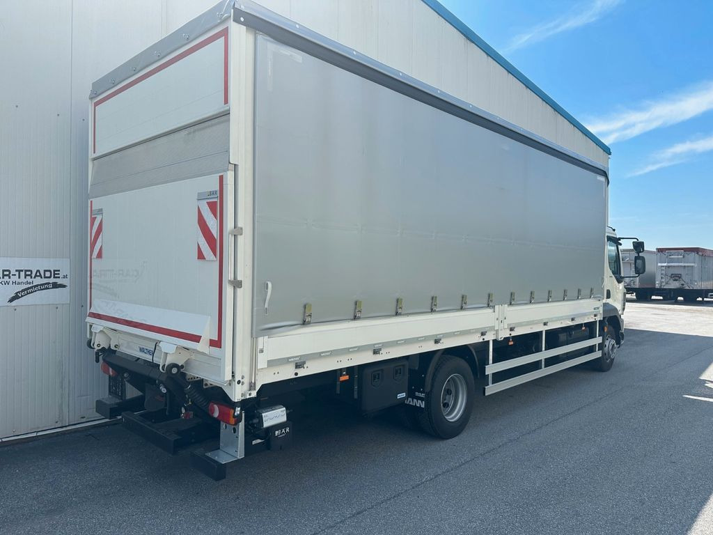 DAF LF 290 8Gang Webasto AHK Bär-LBW DAF LF 290 8Gang Webasto AHK Bär-LBW - Camion à rideaux coulissants: photos 4 DAF LF 290 8Gang Webasto AHK Bär-LBW DAF LF 290 8Gang Webasto AHK Bär-LBW - Camion à rideaux coulissants: photos 4