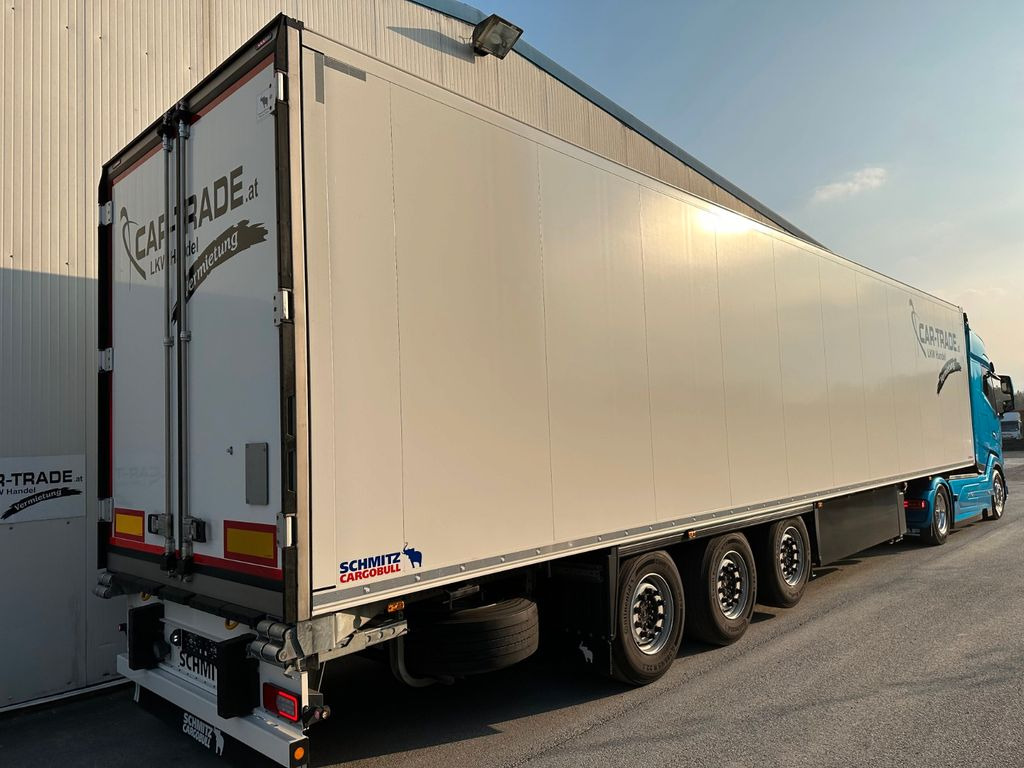 Schmitz Cargobull SKO 24 Cool V7 Pharma DoppelStock Trennwand - Semi-remorque frigorifique: photos 3 Schmitz Cargobull SKO 24 Cool V7 Pharma DoppelStock Trennwand - Semi-remorque frigorifique: photos 3