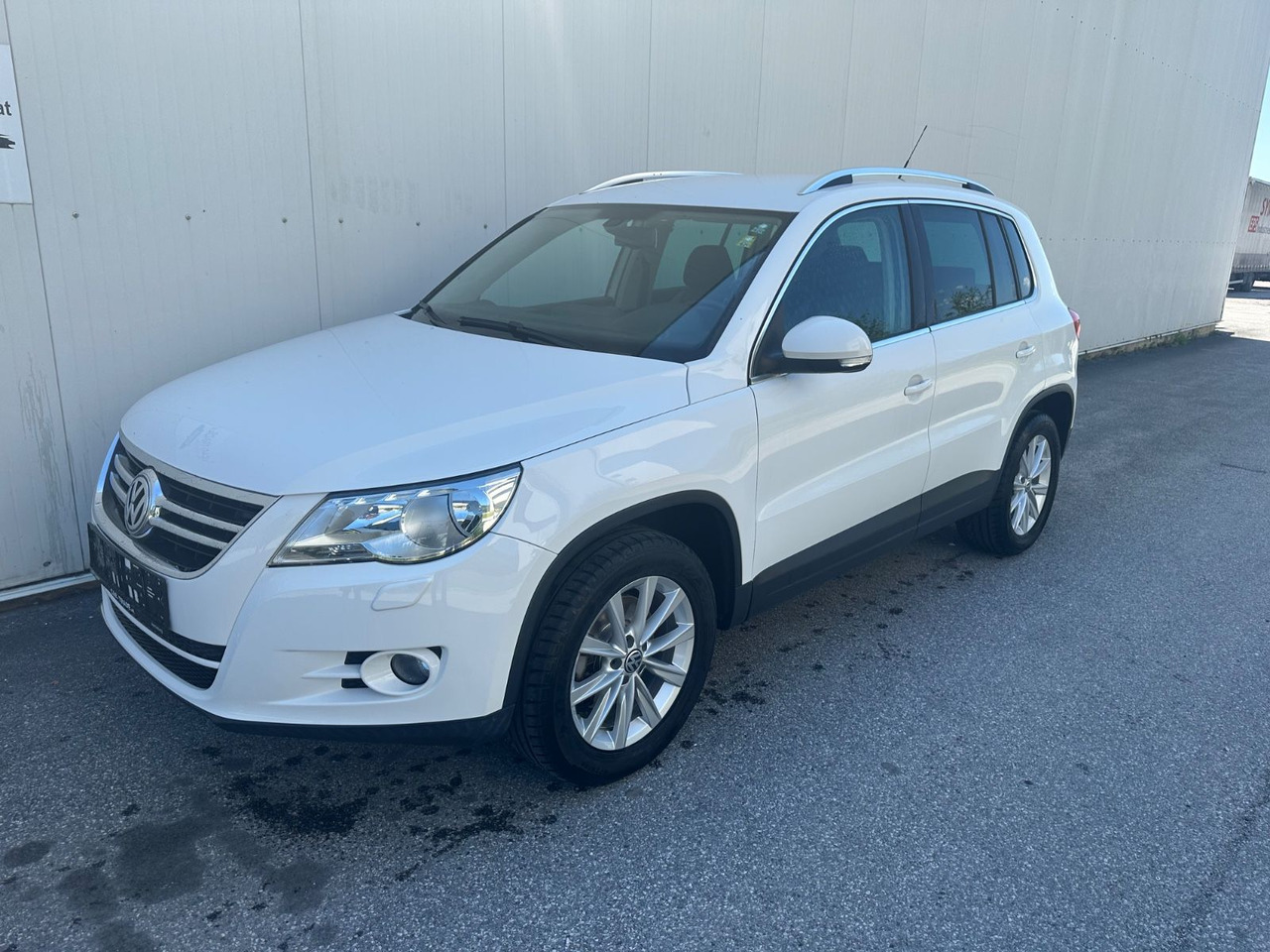 Volkswagen Tiguan 2.0 TDI 4MOTION Trend & Fun - SUV: photos 1 Volkswagen Tiguan 2.0 TDI 4MOTION Trend & Fun - SUV: photos 1