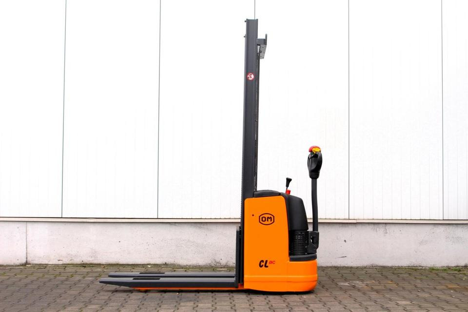 OM CL10,5ac - Batterie NEU - Gerbeur: photos 3 OM CL10,5ac - Batterie NEU - Gerbeur: photos 3