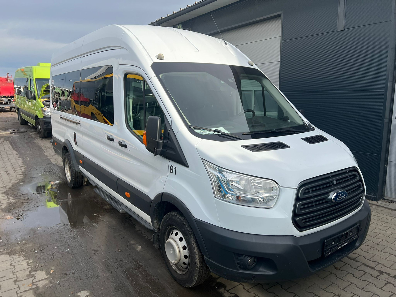FORD TRANSIT - Minibus, Transport de personnes: photos 2 FORD TRANSIT - Minibus, Transport de personnes: photos 2
