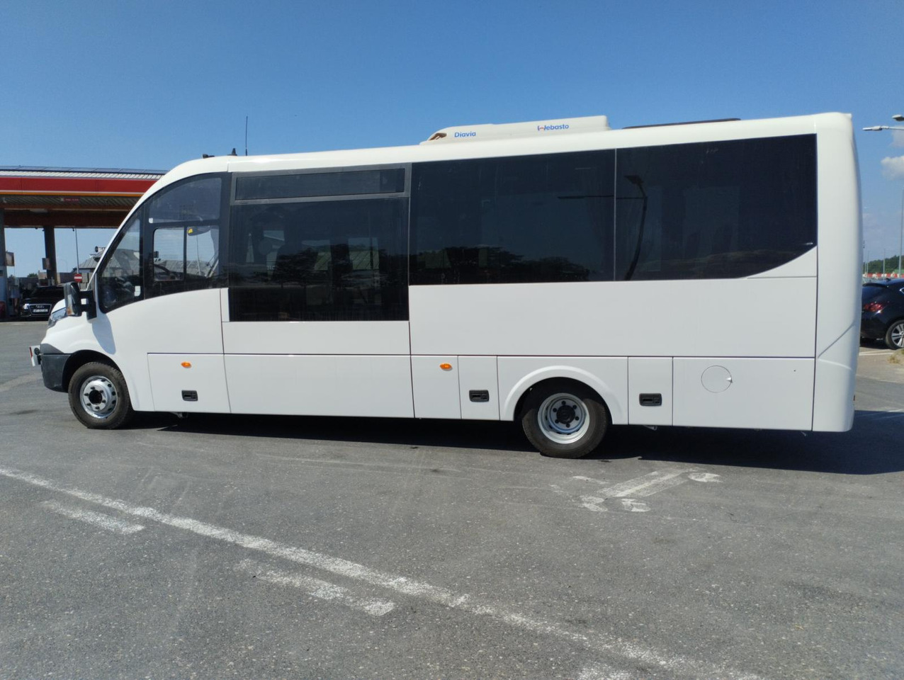 IVECO FIRST ROSERO 70C18 - Minibus, Transport de personnes: photos 4 IVECO FIRST ROSERO 70C18 - Minibus, Transport de personnes: photos 4
