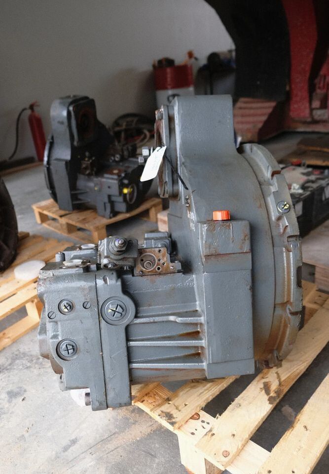 Pompa DPVP 0 165 liebherr do PR 736 ,R926,R930 R934,R938,R945 LH 120C,M - Hydraulique: photos 5 Pompa DPVP 0 165 liebherr do PR 736 ,R926,R930 R934,R938,R945 LH 120C,M - Hydraulique: photos 5