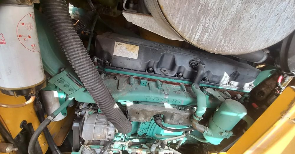 Chargeuse sur pneus Volvo L150E: photos 8