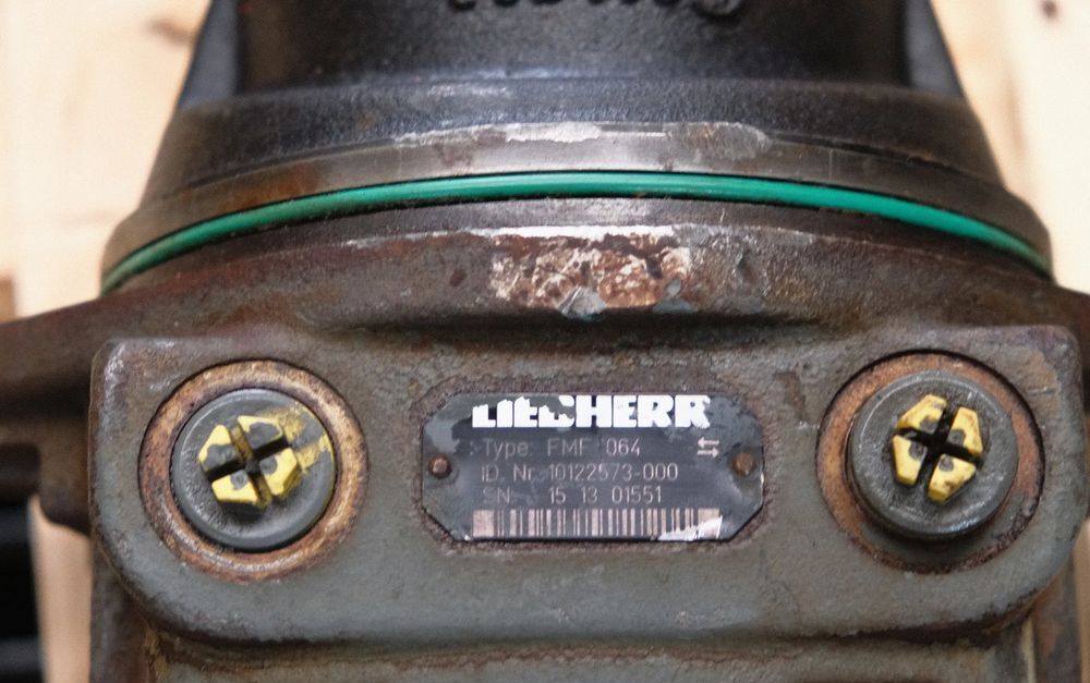 Silnik hydrauliczny obrotu liebherr FMF 064 do R906,R916,R924 R926 R950 P926P924 - Hydraulique: photos 2 Silnik hydrauliczny obrotu liebherr FMF 064 do R906,R916,R924 R926 R950 P926P924 - Hydraulique: photos 2