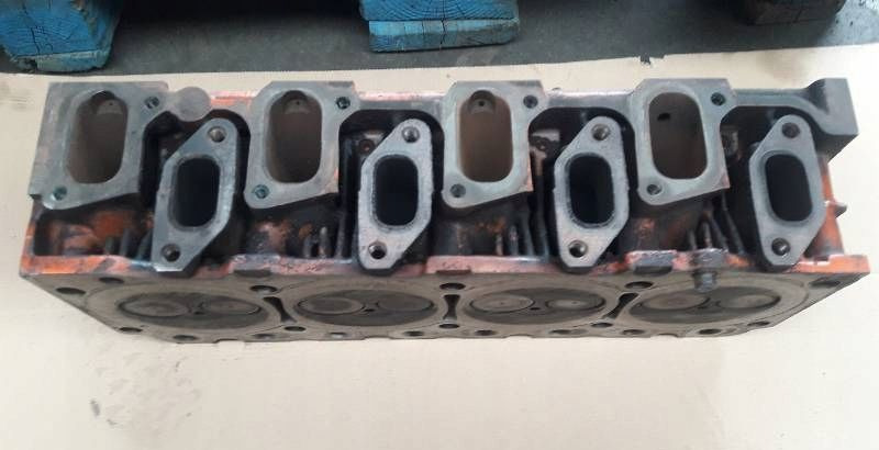 F4L1011 silnik deutz głowica - Moteur pour Camion: photos 2 F4L1011 silnik deutz głowica - Moteur pour Camion: photos 2