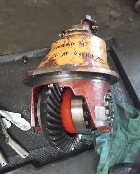 FURUKAWA 345 DYFER MOSTU ZF AP-411/HK 44604150080 - Différentiel pour Engins de chantier: photos 2 FURUKAWA 345 DYFER MOSTU ZF AP-411/HK 44604150080 - Différentiel pour Engins de chantier: photos 2
