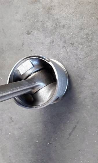 Liebherr D914 t tłok - Pistons/ Anneaux/ Manchons pour Camion: photos 3 Liebherr D914 t tłok - Pistons/ Anneaux/ Manchons pour Camion: photos 3