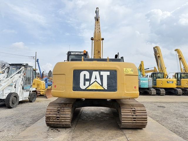 CAT 320DL-E - Pelle sur chenille: photos 4 CAT 320DL-E - Pelle sur chenille: photos 4